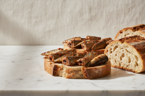 Small Sardines in Brava Sauce 90g